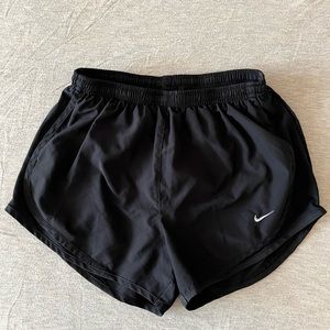 NIKE TEMPO SHORTS!! Solid black!